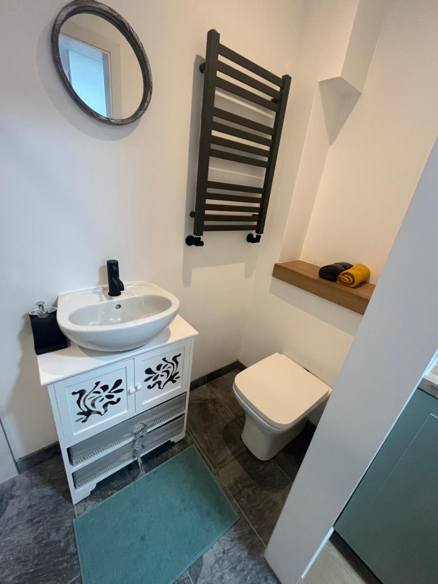 Apartament Teddington Little Gem Londyn Zewnętrze zdjęcie